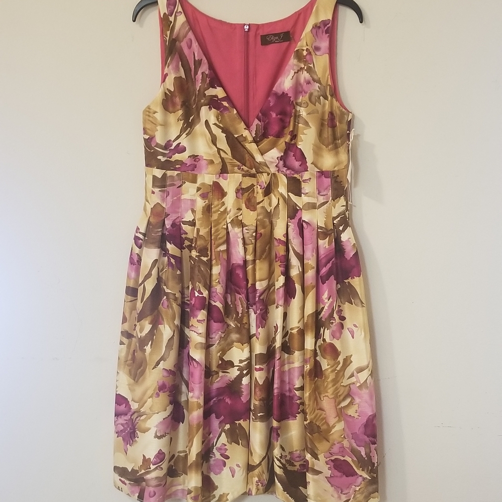 Ladies' Floral Dress